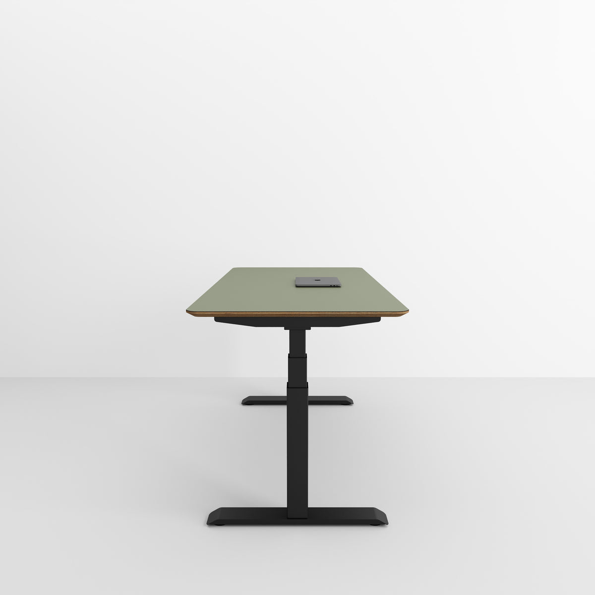Olijf | Linoleum | Zit-sta bureau